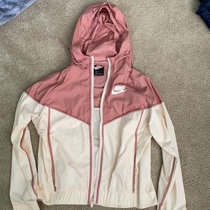 Wind breaker